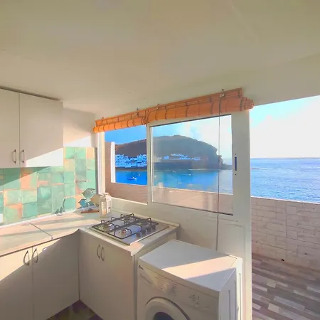 דירה Eolo Oceanfront טלדה